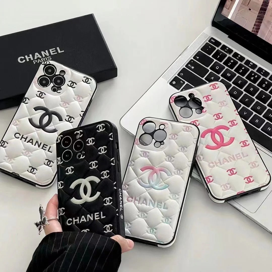Luxury-Style Quilted Phone Cases with Iconic Monogram Design – Premium Protective Covers for iPhone