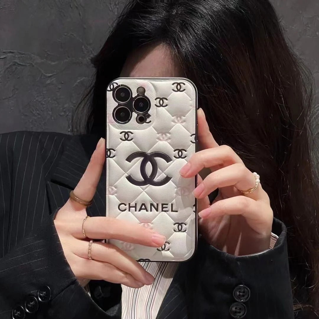 Luxury-Style Quilted Phone Cases with Iconic Monogram Design – Premium Protective Covers for iPhone